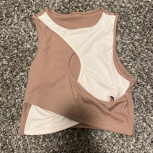 Shein keyhole top size large